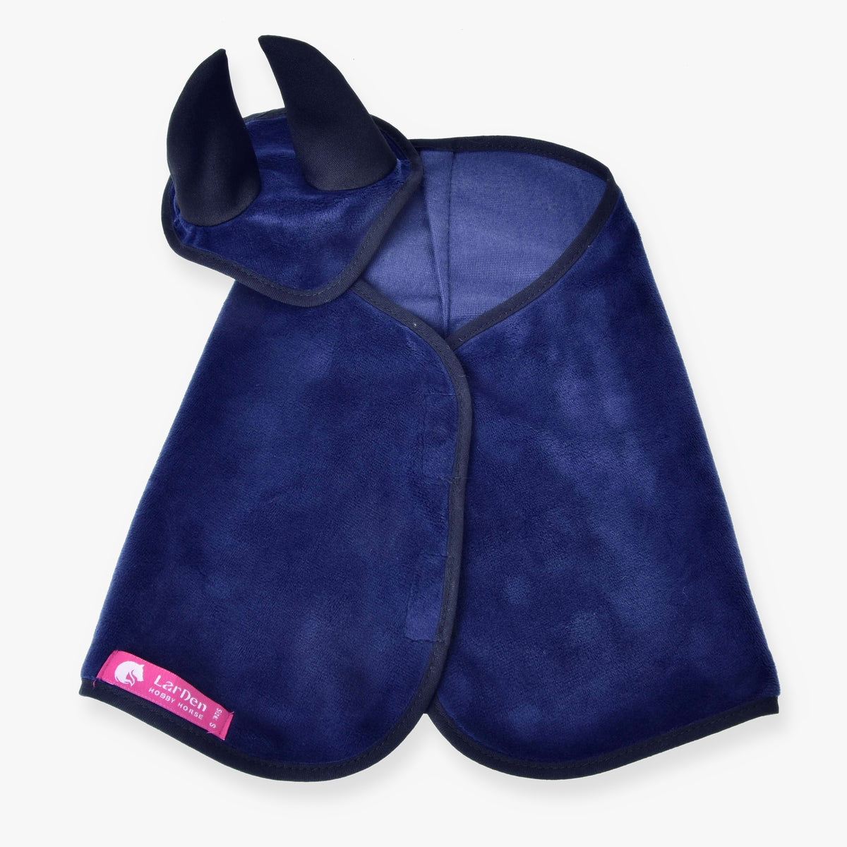 Hobby Horse Set Dark Blue (Oornetje + deken) van LarDen: zachte fluweelachtige deken en oornetje met zwarte oren en bies