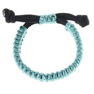 Hobby Horse Armband Turquoise van LarDen van glanzend turquoise gevlochten koord met zwarte verstelbare schuifsluiting