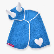 Hobby Horse ensemble Mystery de LarDen : couverture en polaire bouclée bleu vif avec cœur blanc et bonnet d’oreilles assorti aux oreilles blanches