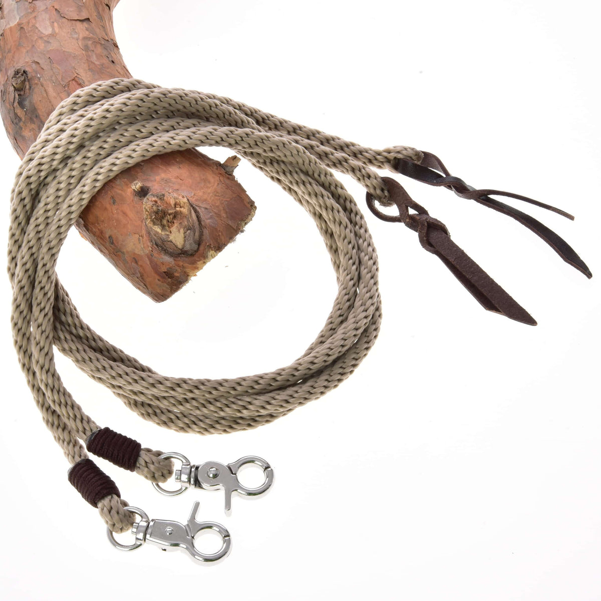 Rênes western fendues Dallas de LarDen pour Hobby Horse, corde tressée beige, extrémités en cuir marron et mousquetons argentés