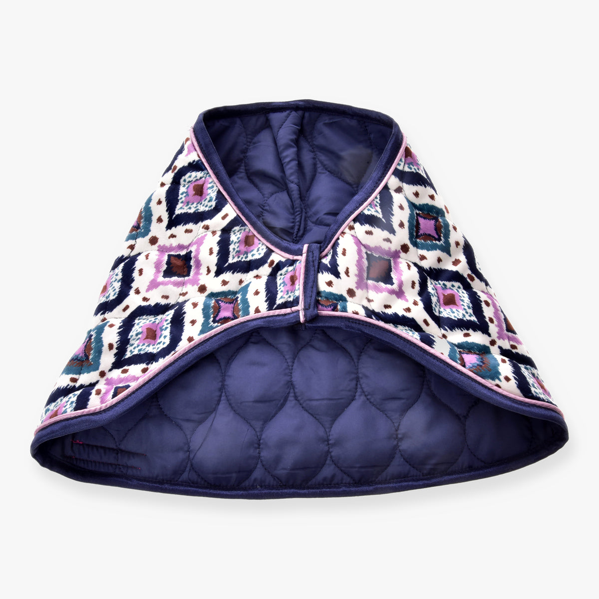 Hobby Horse Blanket Indian by LarDen, white with a navy, lilac and teal diamond pattern and a quilted navy lining