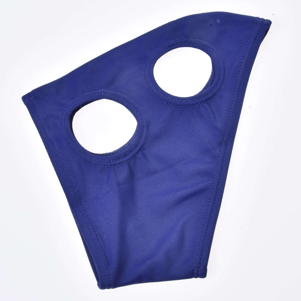 Masque de cheval sans oreilles bleu marine pour Hobby Horses posé à plat, avec des ouvertures rondes surpiquées pour l’œil et l’oreille
