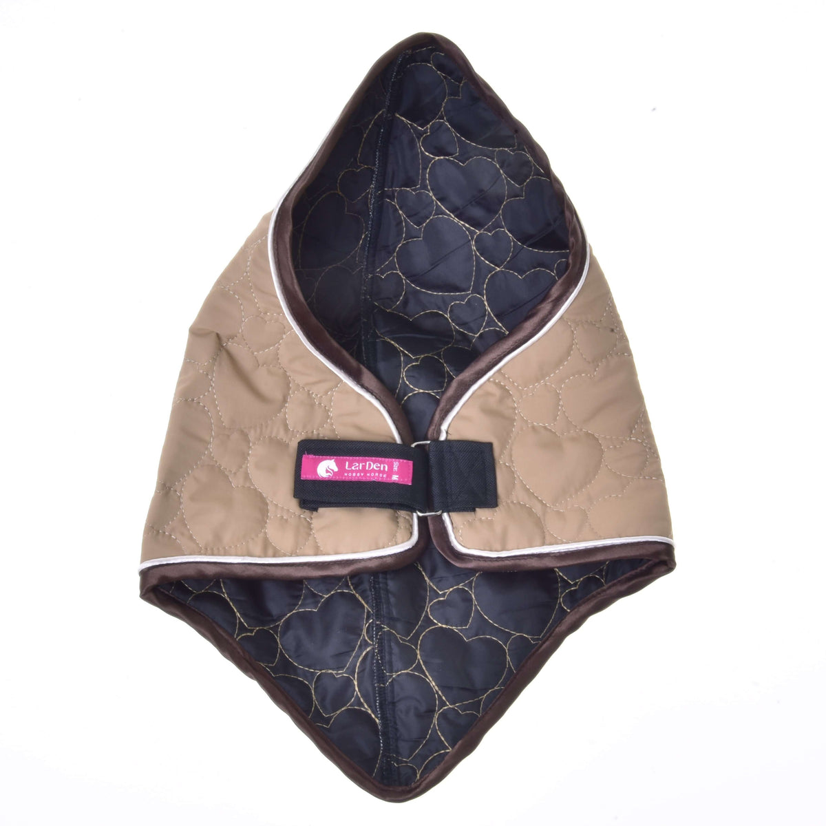 Couvre-cou Bonanza pour Hobby Horse ouvert, doublure foncée matelassée à cœurs et sangle à scratch avec étiquette LarDen