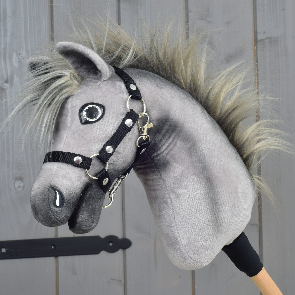 Hobby Horse Prestige by LarDen, a grey plush head with dark shading, shaggy grey and blond faux fur mane and black halter