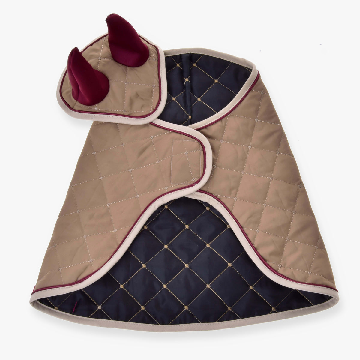 Ensemble Roma LarDen pour Hobby Horse, couverture matelassée beige doublée bleu marine et bonnet d’oreilles aux oreilles bordeaux