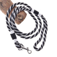 Hobby Horse Lead rope stripe black by LarDen, twisted black and white rope with a loop handle and silver snap hook