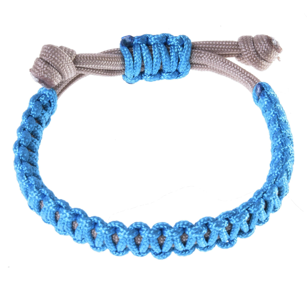 Hobby Horse armband Nature Blue van LarDen: geknoopt hemelsblauw koord aan een beige verstelbaar bandje met blauwe schuifknoop