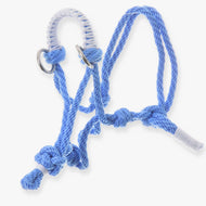 Touwhalster Sky van LarDen voor Hobby Horse, hemelsblauw touwhalster met knopen, witte gevlochten neusriem en zilveren ringen