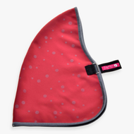 Hobby Horse Staldeken Raspberry van LarDen in frambozenrood met lichtgrijze stippen, grijze bies en borstriem