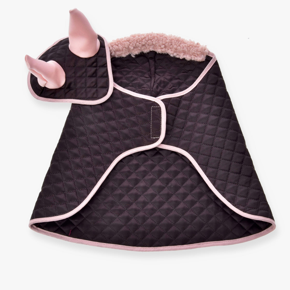 Ensemble Thermo Sweety pour Hobby Horse de LarDen : couverture matelassée brun foncé à col teddy rose et bonnet d’oreilles assorti