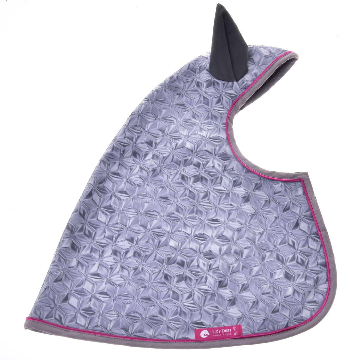 Imperméable Valentine posé à plat, motif géométrique gris, une oreille gris foncé, passepoil rose et étiquette rose LarDen